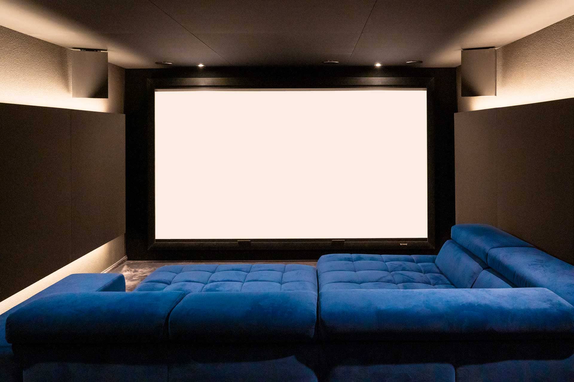 heimkinobau-heimkino-baden-wuerttemberg-heilbronn-DSC_0457 Die Experten für maßgeschneiderte Heimkinolösungen