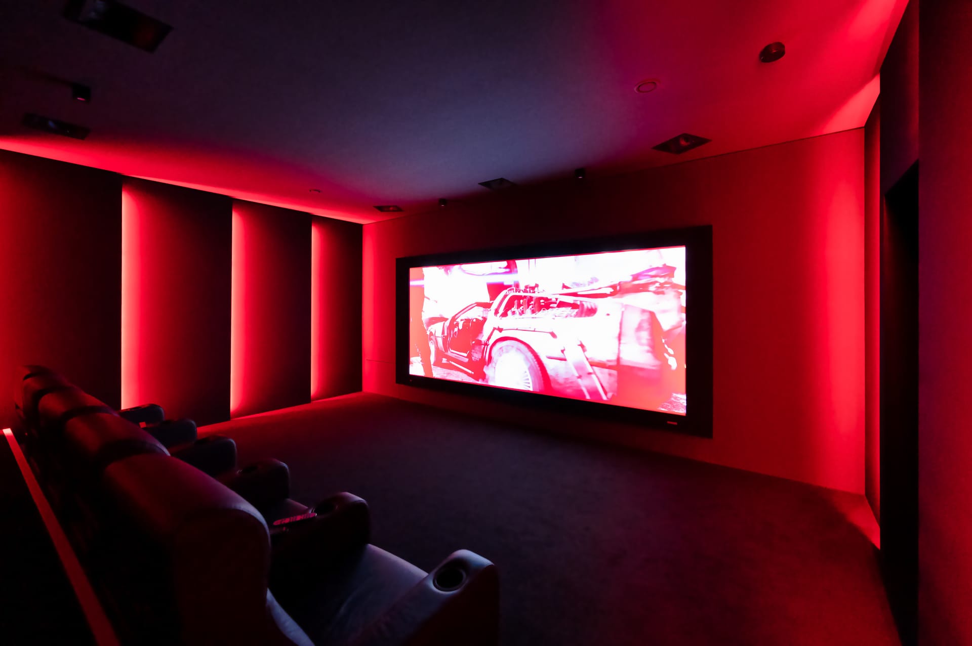 heimkinobau-heimkino-rheinland-pfalz-mayen-DSC_0102 Die Experten für maßgeschneiderte Heimkinolösungen