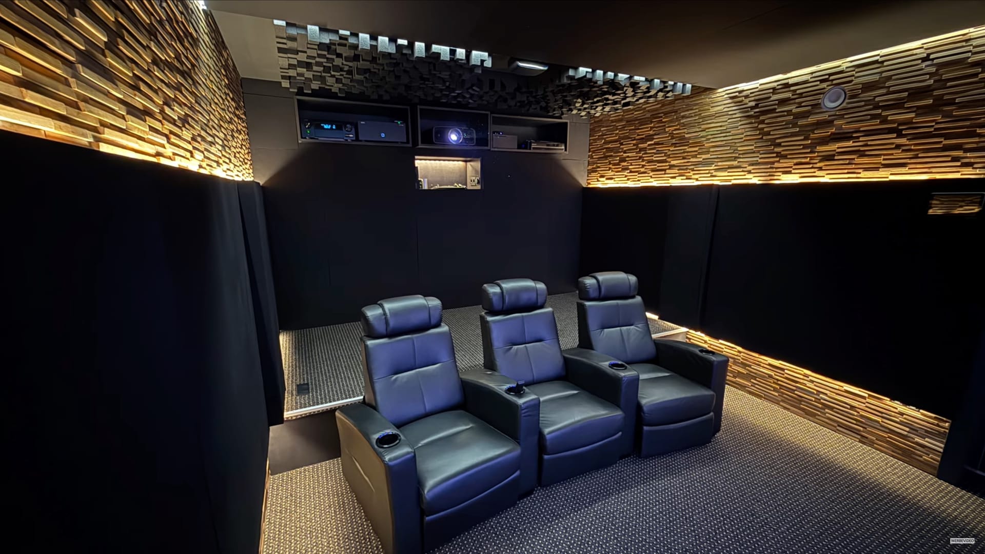 Marios DIY Heimkino Bild 06